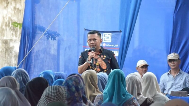 Wakil Ketua DPRD Pekanbaru, Tengku Azwendi Fajri Jelaskan Tentang Pajak Daerah dan Retribusi Daerah kepada Masyarakat.