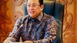 Bambang Soesatyo,
Anggota DPR RI/Ketua MPR RI
ke-15/Ketua DPR RI ke-20/Ketua komisi III DPR RI ke-7/Dosen Pascasarjana (S3) Ilmu Hukum Universitas Borobudur, Universitas Jayabaya dan Universitas Pertahanan (Unhan).