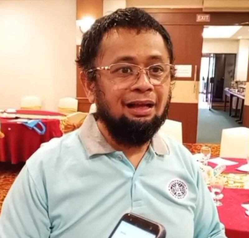 Ketua Association of the Indonesian Tours and Travel Agencies (Asita) Riau, Dede Firmansyah.