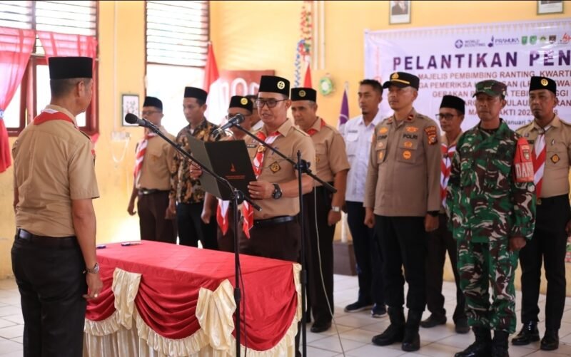 Sudandri Lantik Pengurus Mabiran dan Kwarran Tebingtinggi Barat.