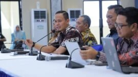 Wali Kota (Wako) Pekanbaru, H Agung Nugroho SE MM memimpin Rapat Kordinasi (Rakor) terkait tata kelola pemerintahan serta penyelamatan keuangan/aset Pemerintah Kota Pekanbaru - Pekanbaru.go.id