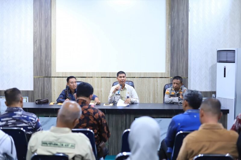 Sekda Meranti Sudandri  Pimpin Rakor Ketersediaan BBM dan LPG 3 Kg Menjelang IdulFitri.