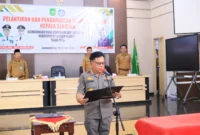 Bupati Kepulauan Meranti, AKBP (Purn) H. Asmar melantik 18 kepala sekolah.