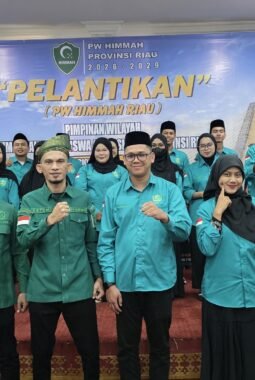 Resmi dilantik PW HIMMAH Riau, Ari Latif : Tegaskan Komitmen Membangun Organisasi dan Daerah